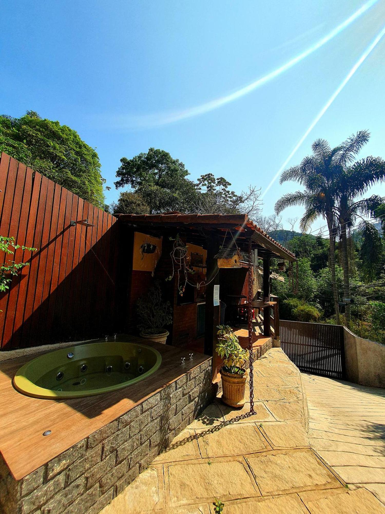 Aconchego De Itaipava - Casa De 3 Quartos, Equipada, Area Kids, Jacuzzi, Pet Friendly, Churrasqueira, Em Meio A Natureza E Proximo Ao Centro Do Bairro Petrópolis Exterior foto