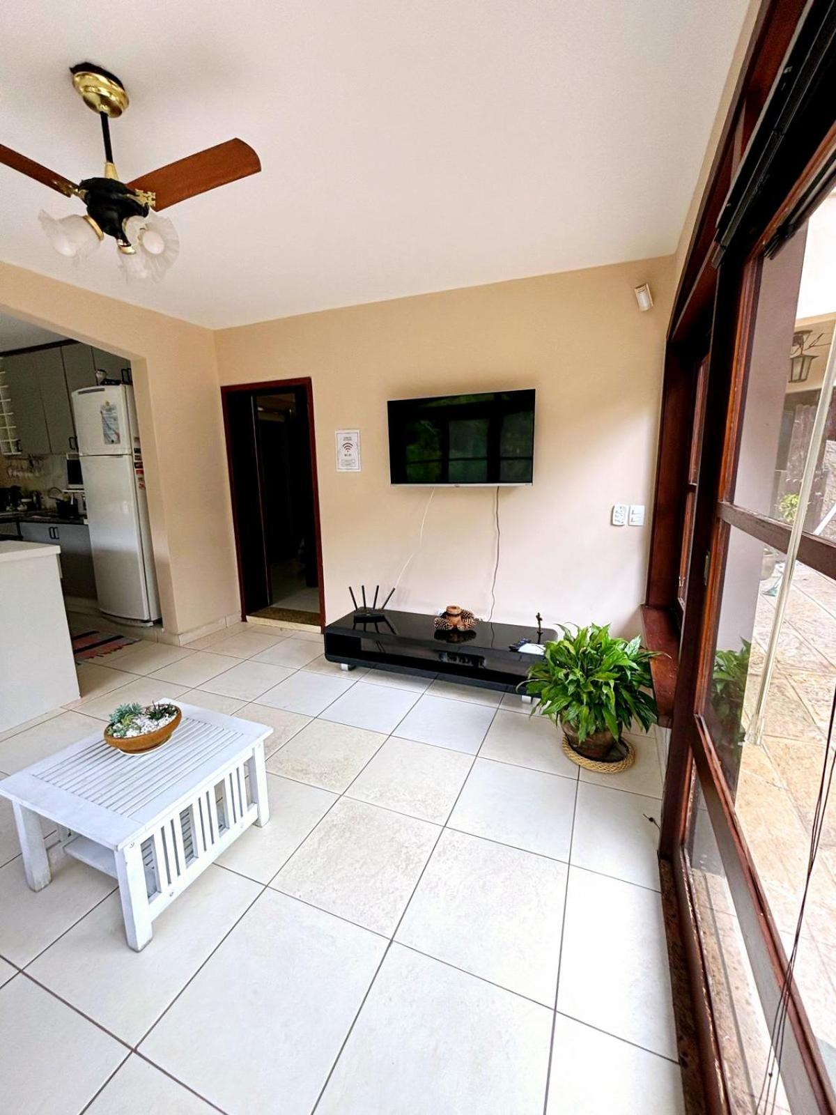 Aconchego De Itaipava - Casa De 3 Quartos, Equipada, Area Kids, Jacuzzi, Pet Friendly, Churrasqueira, Em Meio A Natureza E Proximo Ao Centro Do Bairro Petrópolis Exterior foto